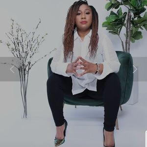 Meet your Posher, Tamela